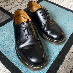 Doc Martin Oxford Shoes
